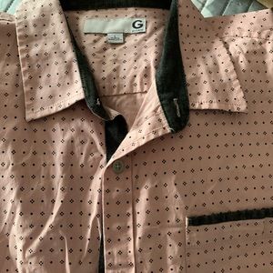 Short sleeve men’s shirt